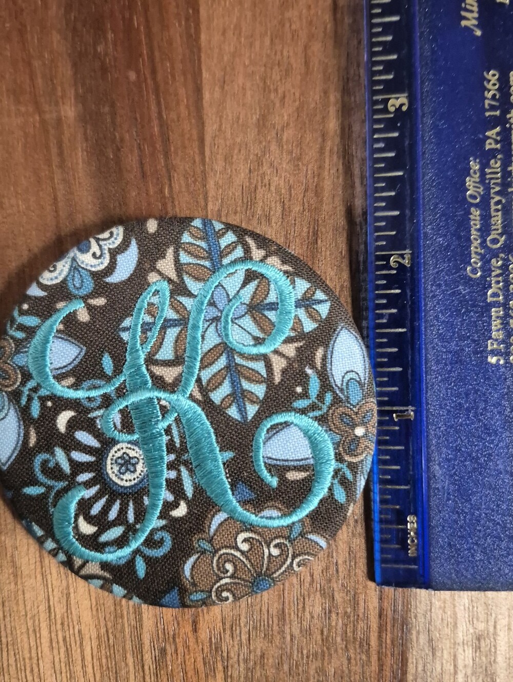 Embroidered Letter K Pin - Picture 3 of 4